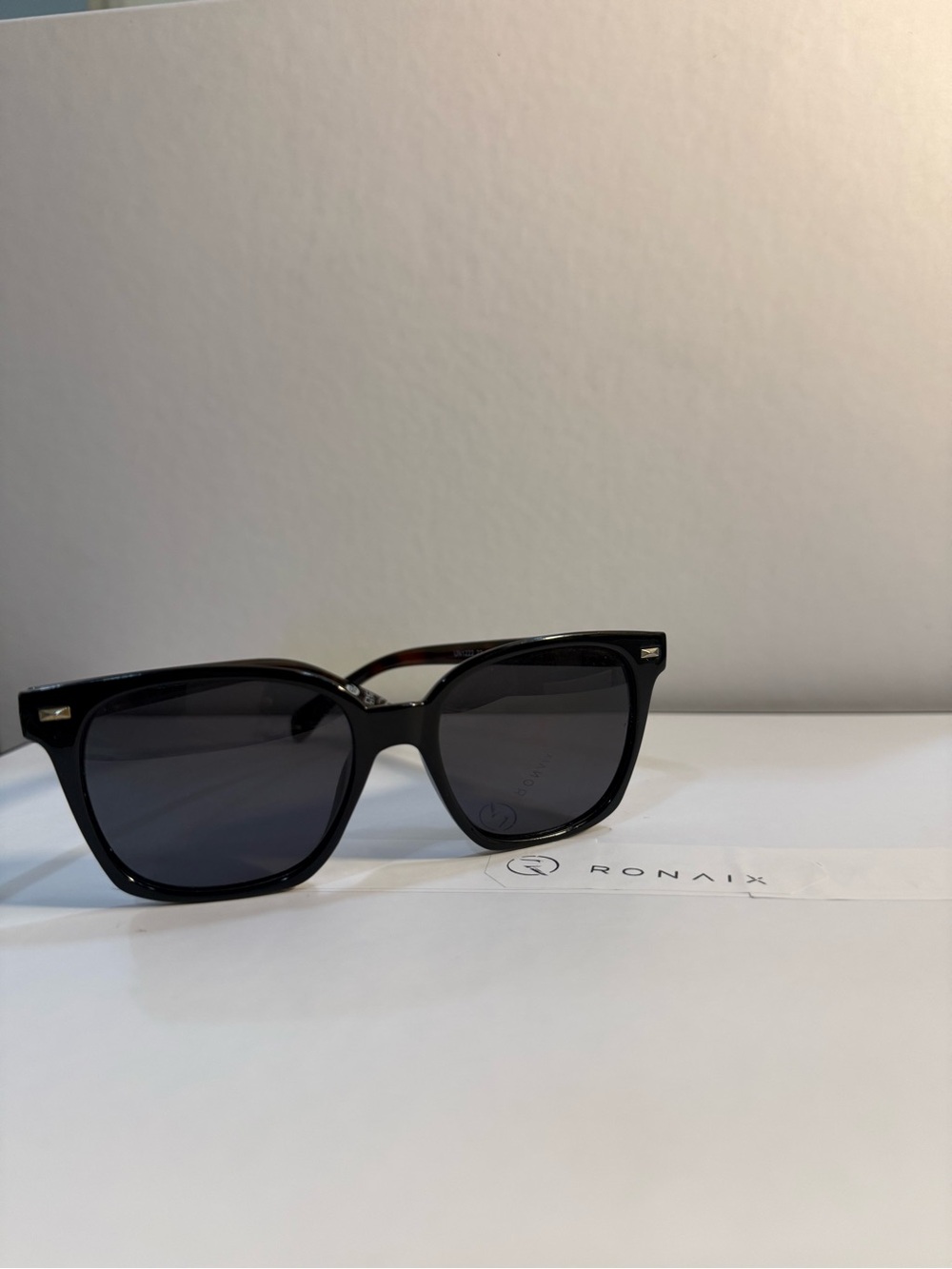 Men’s Black Square Sunglasses - Sleek Everyday Shades